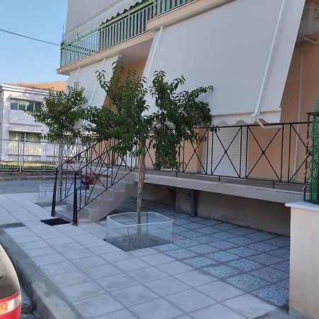 Panos House - High Luxury Apartment Трикала Экстерьер фото