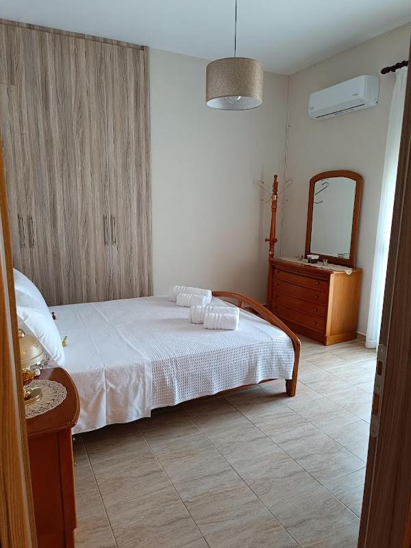 Panos House - High Luxury Apartment Трикала Экстерьер фото