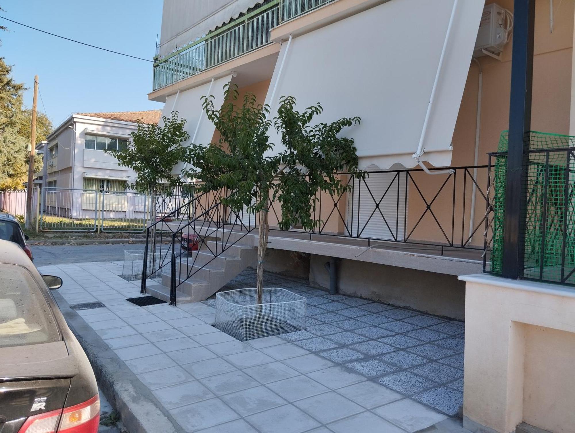 Panos House - High Luxury Apartment Трикала Экстерьер фото
