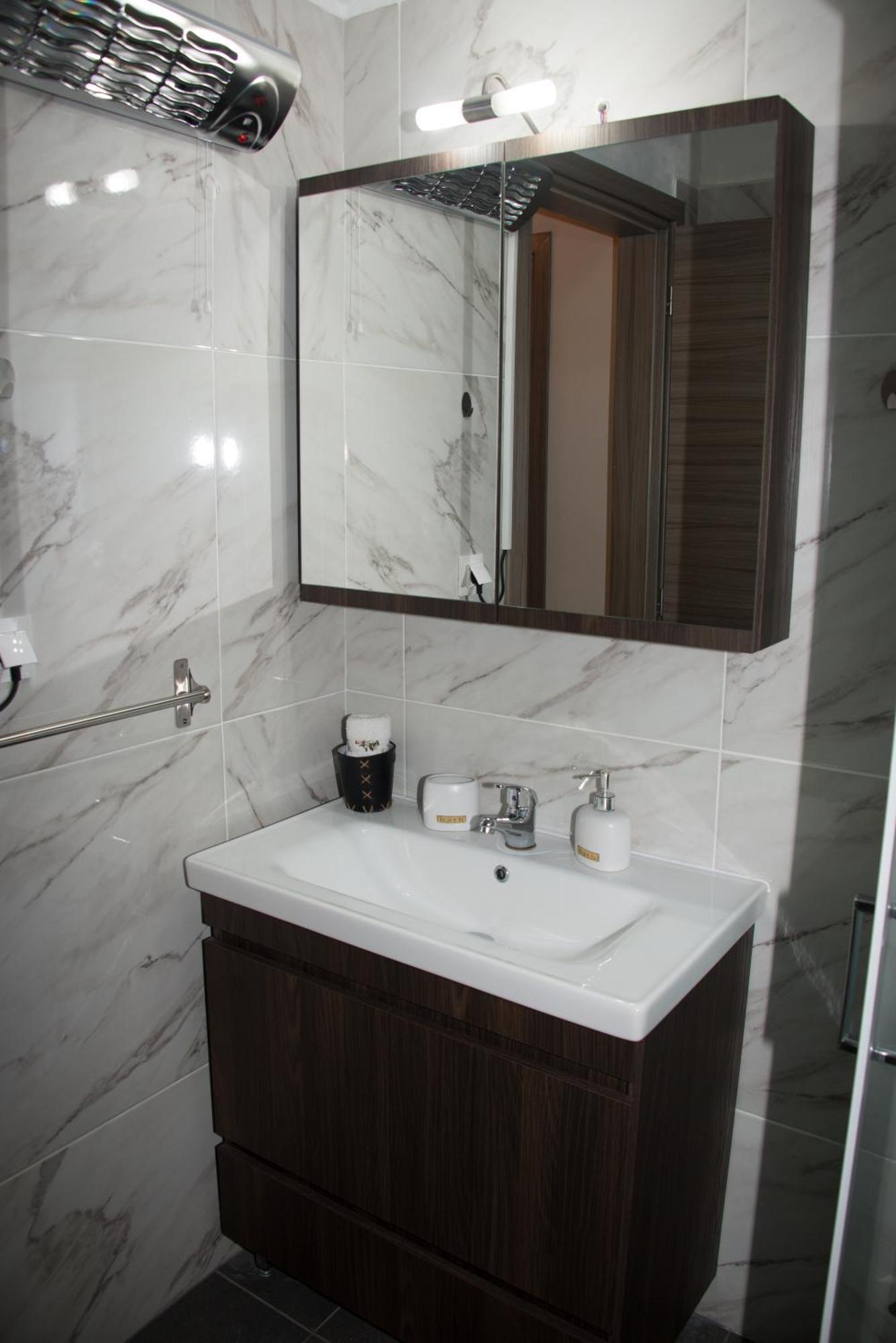 Panos House - High Luxury Apartment Трикала Экстерьер фото