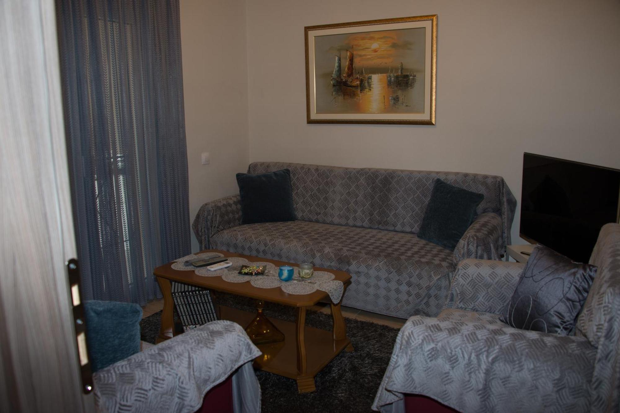 Panos House - High Luxury Apartment Трикала Экстерьер фото