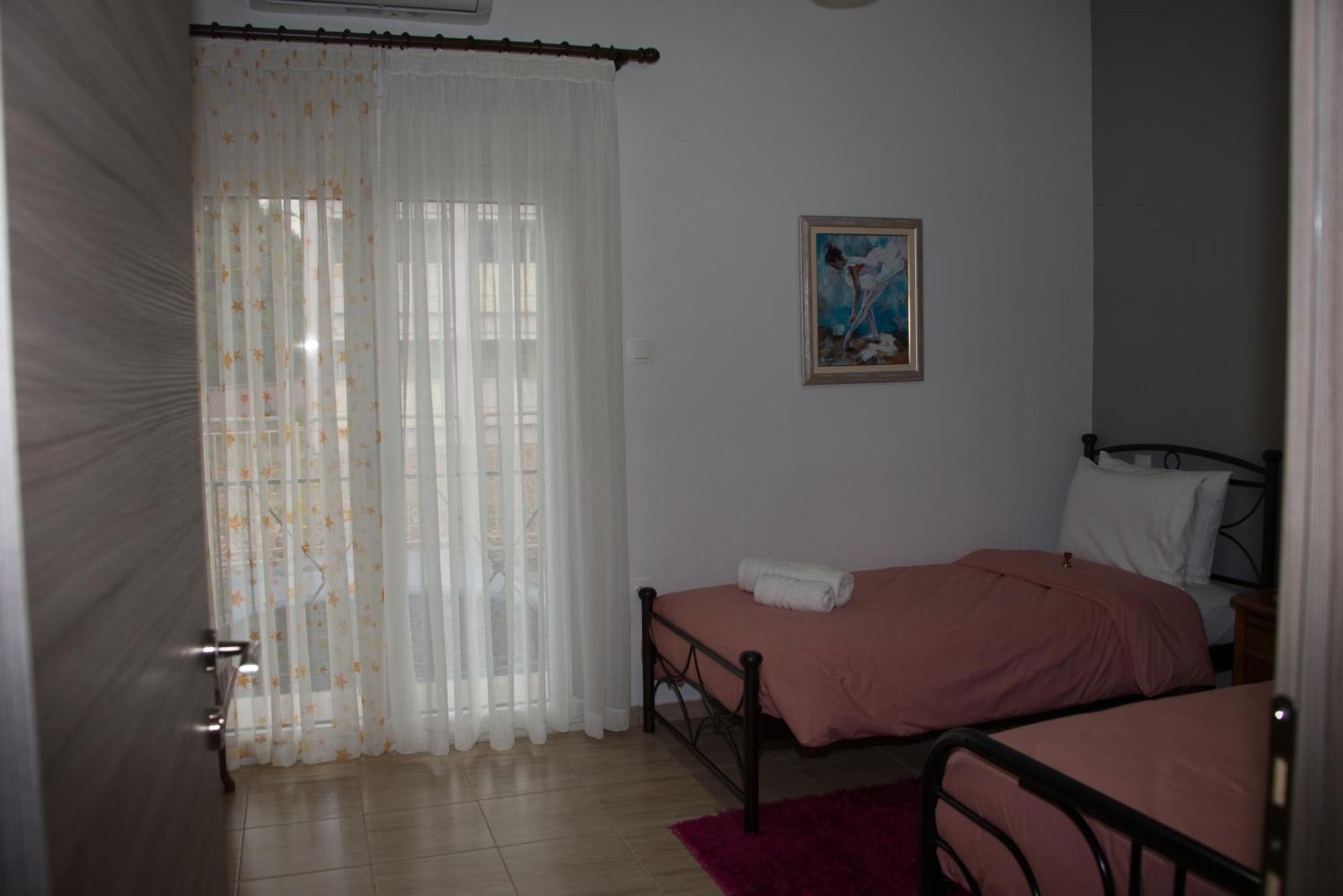 Panos House - High Luxury Apartment Трикала Экстерьер фото